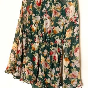 Romwe Green Floral Short Romper sz M 8/10US